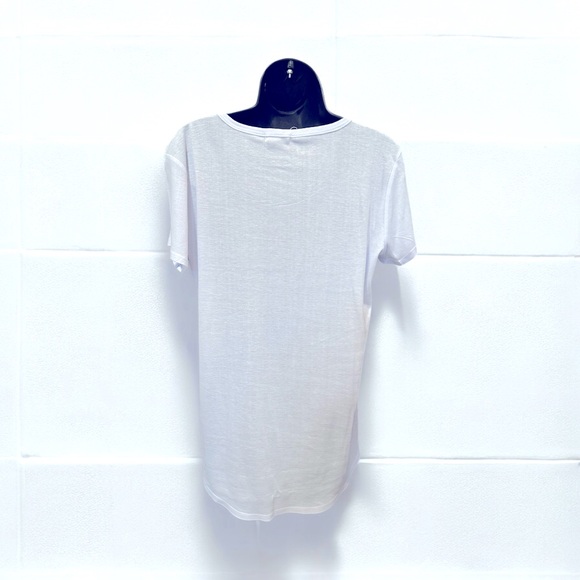 🆕SzL NWOT One World White Tee with Patriotic Van Design - Picture 3 of 4